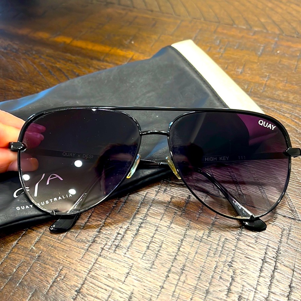 Quay High Key 🖤 Black on Black High Hey Aviator Sunglasses 😎. $45.00
